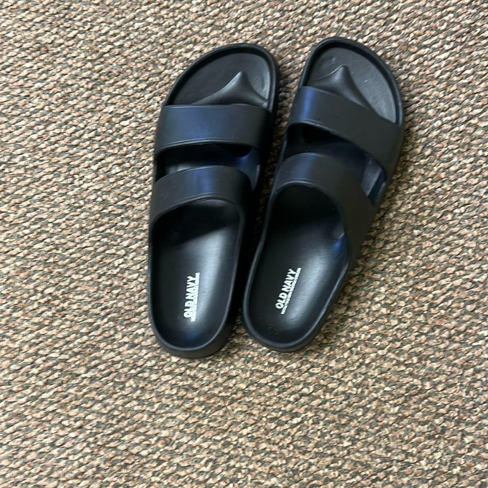 Old navy slip ons never worn